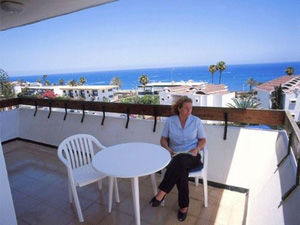 Arenas Appartement *
